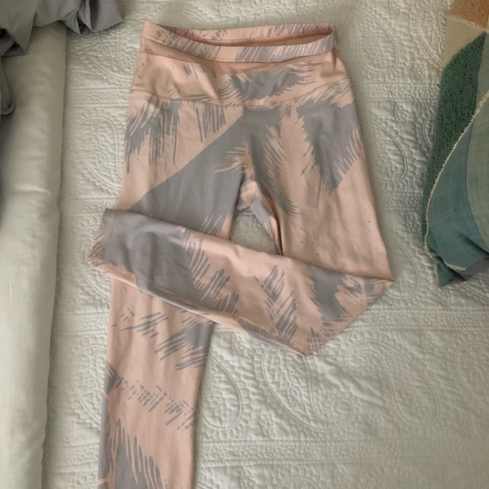 nwot spring fabletics high-waisted leggings